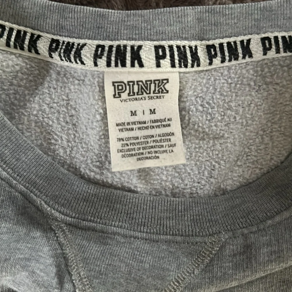 Victoria's Secret PINK pull over - Picture 2 of 2